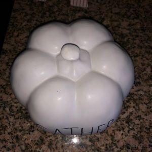 Rae Dunn Accents - NWT RAE DUNN “Gather” Small Ceramic Pumpkin Rae Dunn Accents - NWT RAE DUNN “Gather” Small Ceramic Pumpkin